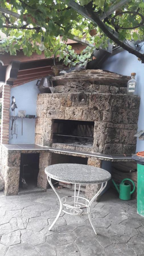 Casa Feliz Duplex Y Apartamento Rural Torres del Obispo エクステリア 写真